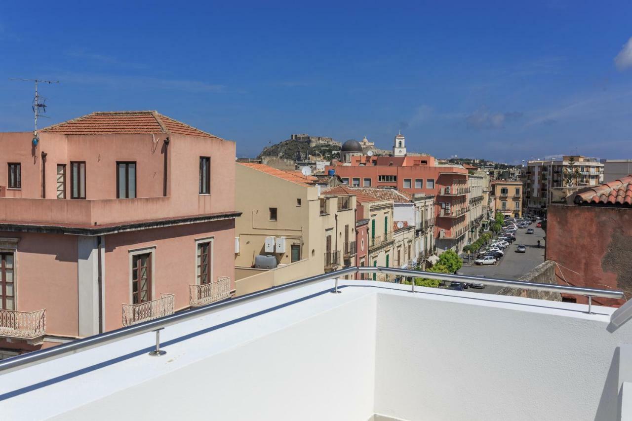 Liberty Palace Milazzo Exterior photo